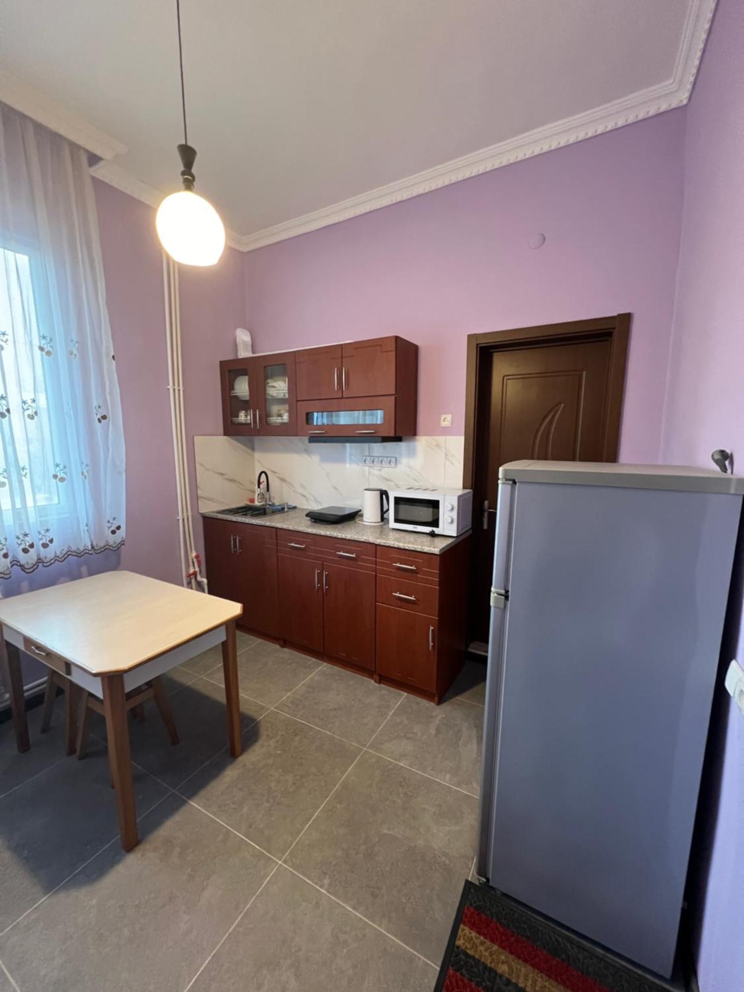 Apartment Merabi Μπατούμι Εξωτερικό φωτογραφία