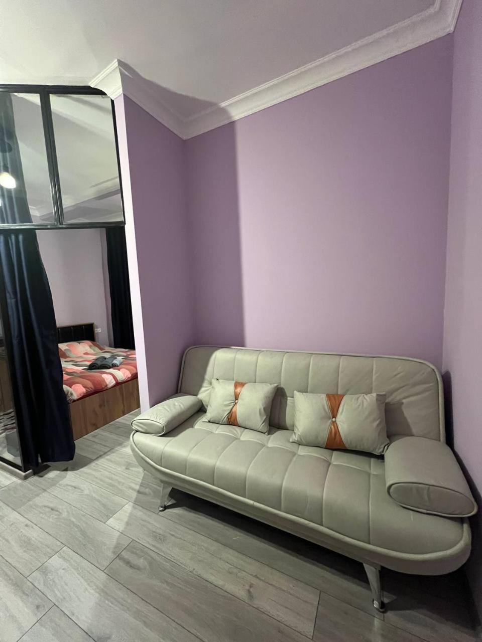 Apartment Merabi Μπατούμι Εξωτερικό φωτογραφία