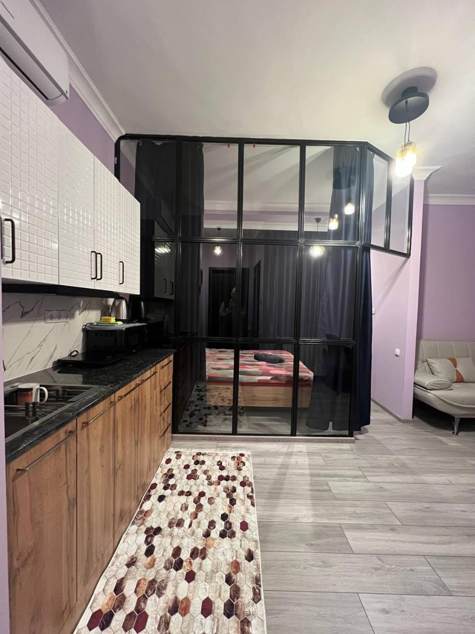 Apartment Merabi Μπατούμι Εξωτερικό φωτογραφία