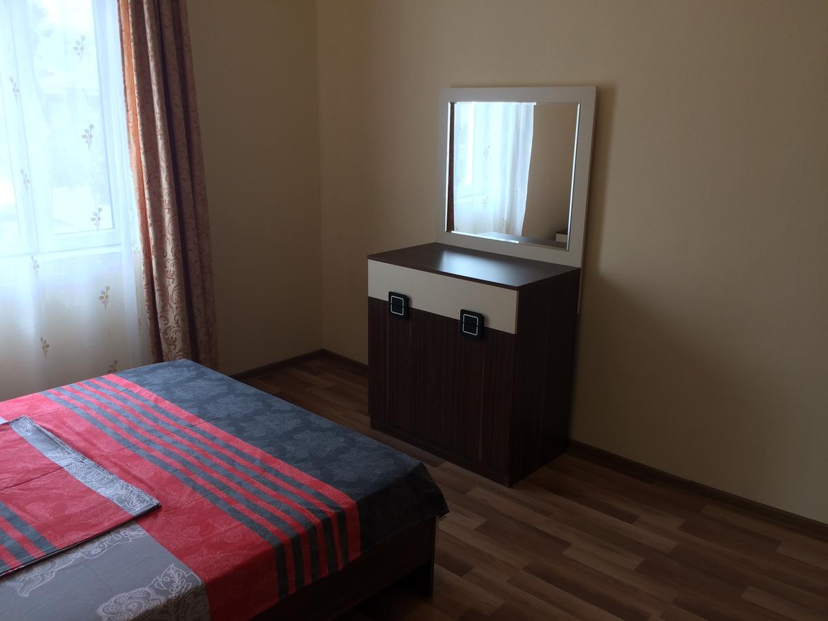 Apartment Merabi Μπατούμι Εξωτερικό φωτογραφία